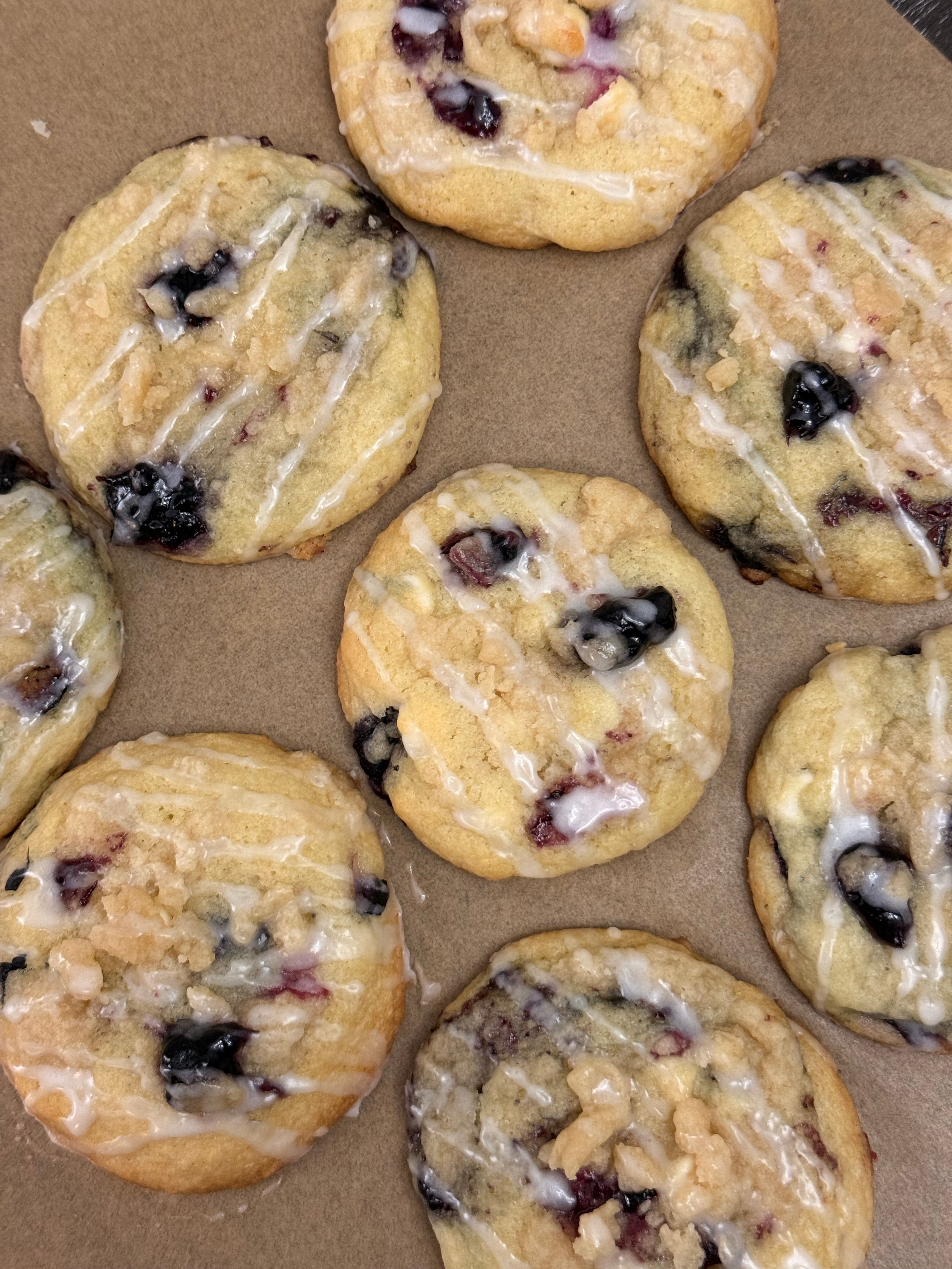 Blueberry Muffin Crumble Cookie